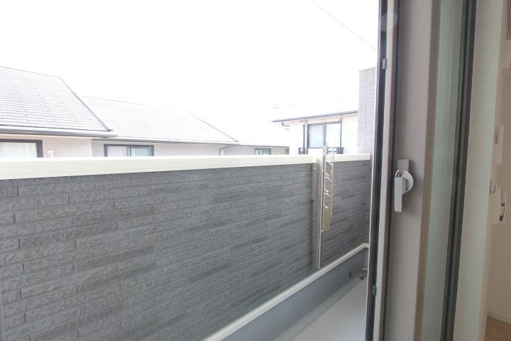 ラパン　ノアールのバルコニー