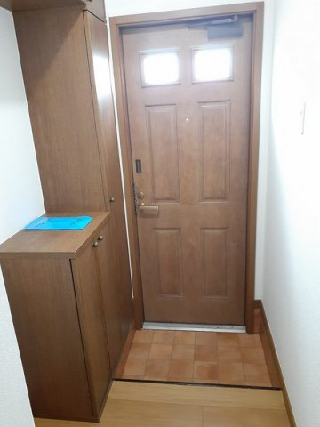 ビューテラスユウⅠの玄関|きれいな玄関です