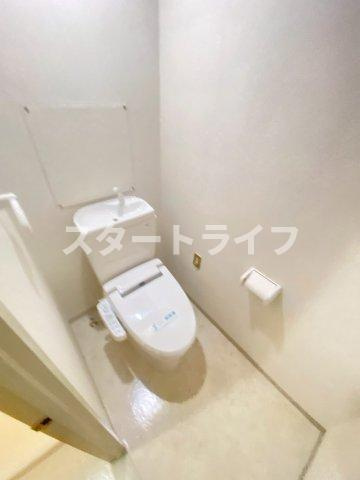 大阪市淀川区東三国２丁目の賃貸マンションのトイレ