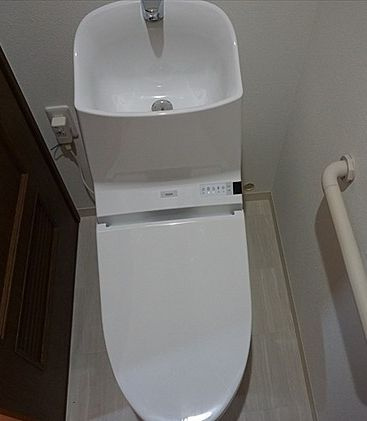 コンフォートタカシマのトイレ|落ち着いたトイレです
