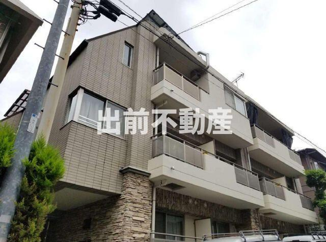 アザレア安藤の外観