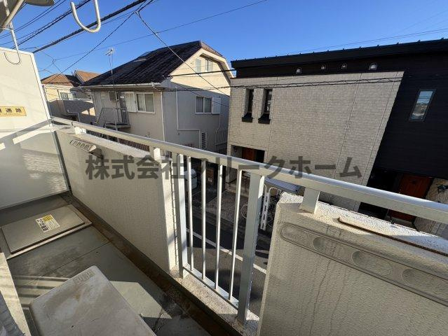 三鷹市井口３丁目の賃貸マンションのバルコニー