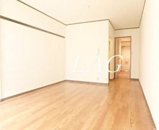 【居間・リビング】 | プライムメゾン月島 | 洋室のお部屋です。