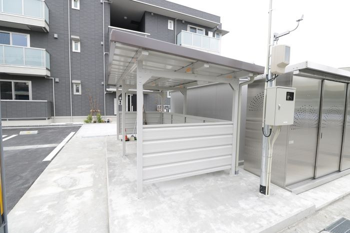 イルグラン　フルールの駐車場
