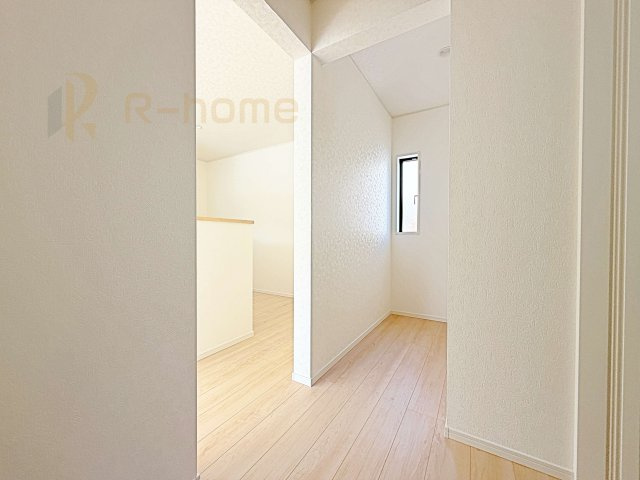 古河市新久田第1　新築戸建て　2号棟の収納|キッチンにはパントリーを設置！キッチン回りの整理整頓の悩みも解決♪