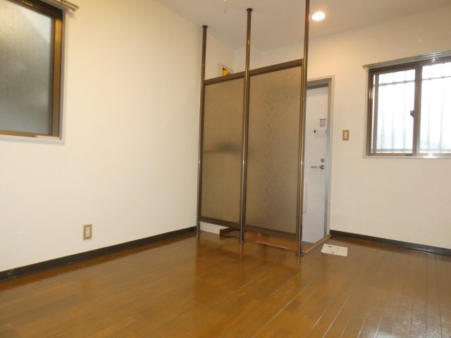 【寝室】