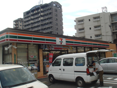 【周辺】 | Ｅｓｐｏｉｒ | セブンイレブン小倉北方1丁目店まで186ｍ