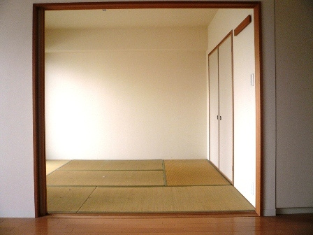 エル・セレーノ上本町レジデンスの和室