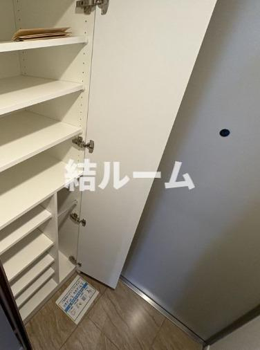 中野区上鷺宮２丁目の賃貸マンションの収納