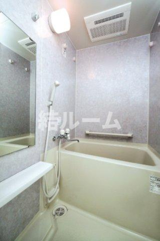板橋区板橋４丁目の賃貸マンションの浴室