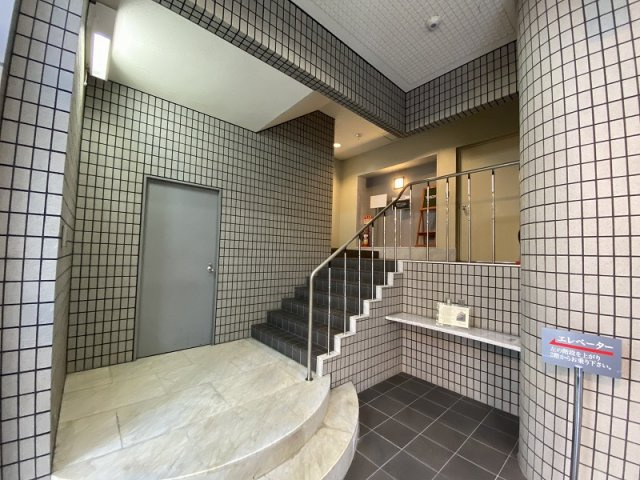 箕面市船場東１丁目の店舗事務所