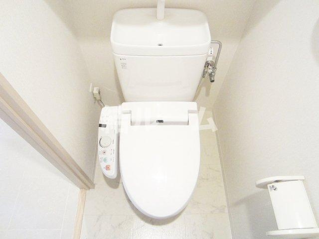 北区王子４丁目の賃貸マンションのトイレ