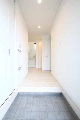 【玄関】 | 相模原市中央区共和戸建(サガミハラシチュウオウクキョウワコダテ)