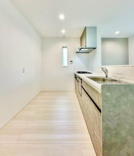 池田1丁目　新築一戸建てのキッチン|LDK16.3帖
■物件内覧・資金計画相談・住宅ローン相談、リフォーム相談、お問合せ受付中■
※当日・翌日のご内覧、ご相談はお電話でのお問合せがスムーズです！