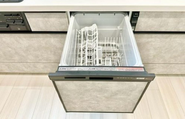 池田1丁目　新築一戸建てのキッチン|食器洗い乾燥機
■物件内覧・資金計画相談・住宅ローン相談、リフォーム相談、お問合せ受付中■
※当日・翌日のご内覧、ご相談はお電話でのお問合せがスムーズです！