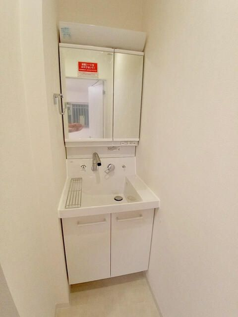 第２３宮庭マンションの独立洗面台