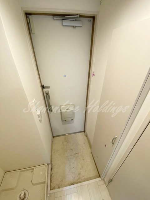 藤沢市辻堂新町２丁目のアパートの玄関
