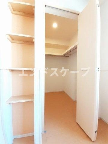 メゾン・スフレⅡの収納|高崎、前橋のお部屋探しはエンドスケープまで！お客様の理想お聞かせ下さい♪
