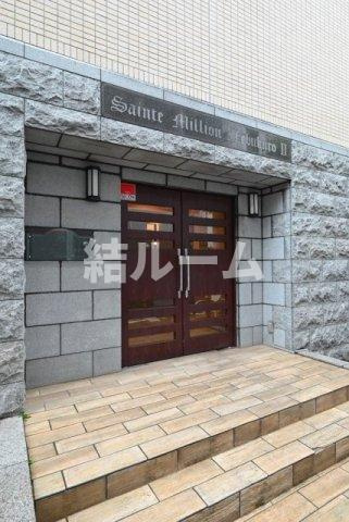 豊島区池袋３丁目の賃貸マンションのエントランス