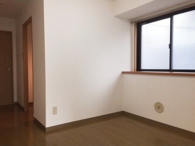 ＰＲＥＶＥＲの居間・リビング