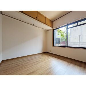 福岡市城南区長尾５丁目の賃貸マンションの洋室