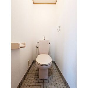福岡市城南区長尾５丁目の賃貸マンションのトイレ