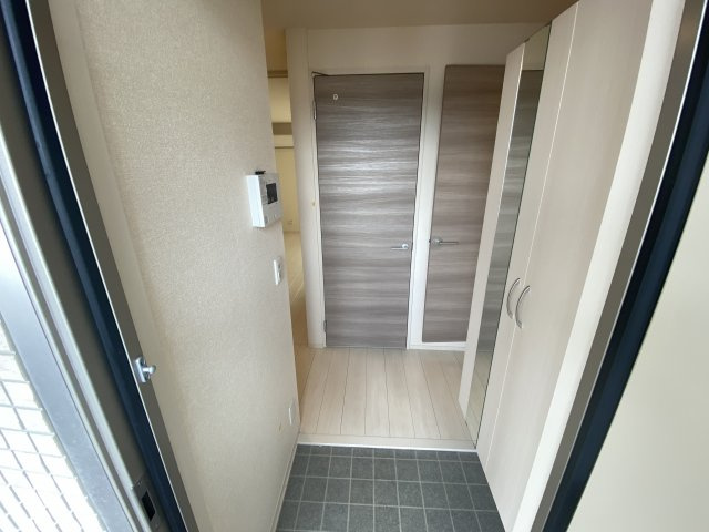 ヒールコートの玄関