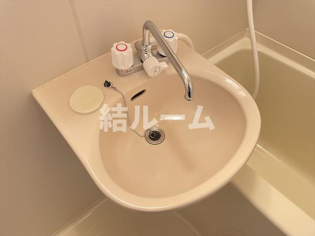千代田区飯田橋２丁目の賃貸マンションの洗面所