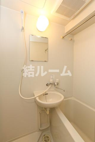 豊島区東池袋２丁目の賃貸マンションの浴室