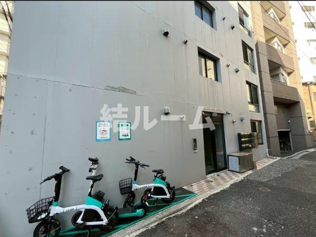 台東区三ノ輪１丁目の賃貸マンションのエントランス
