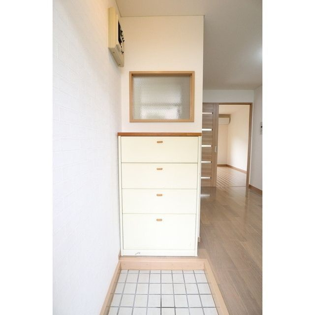サンハイム西山の玄関