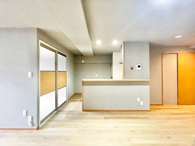 【内装】 | ライオンズマンション江坂 | エイブルにて取扱い可能な住宅ローンは、全部で10種類以上！お客様にピッタリの住宅ローンを当社のFPよりご案内させて頂きます。住宅ローンのご相談だけでも、お気軽にご相談下さいませ。
