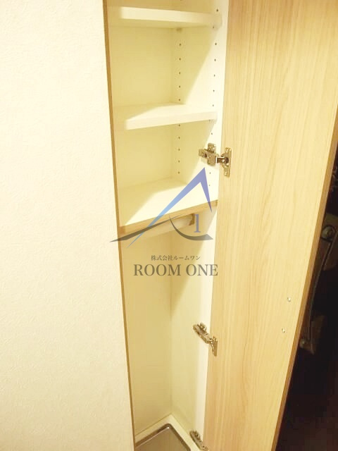 ルーブル王子本町の内装