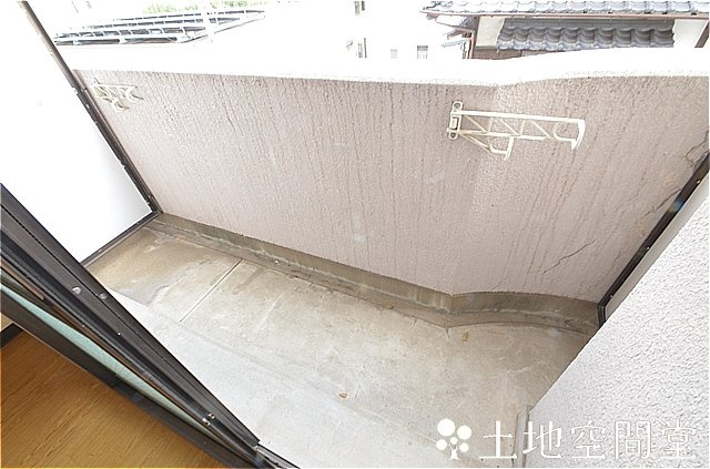 北九州市八幡西区八千代町の賃貸マンションのバルコニー