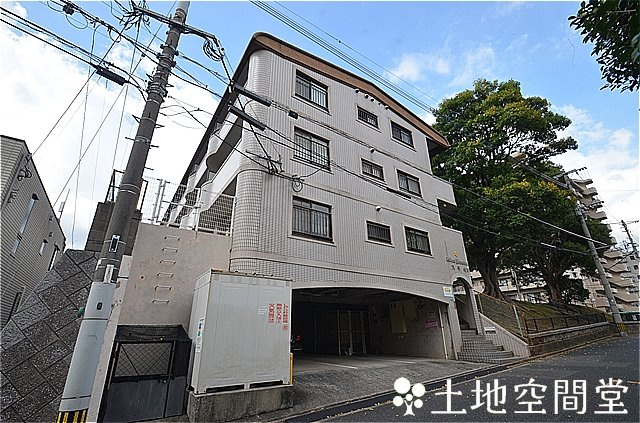 北九州市八幡西区八千代町の賃貸マンションの外観