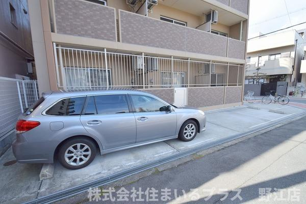 ＤＳ太子橋の駐車場