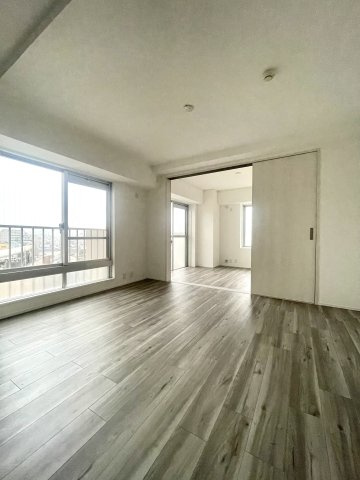 ライオンズマンション金町第2の居間・リビング|使いやすいLDKです