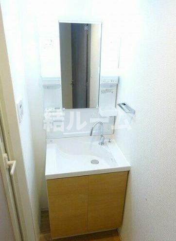 板橋区高島平９丁目の賃貸マンションの洗面所