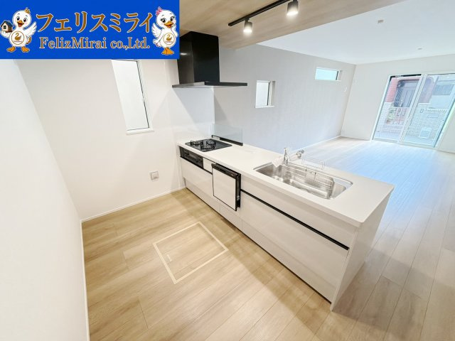LiGNAGE 加古川市平岡町土山1期（全1棟）1号棟のキッチン