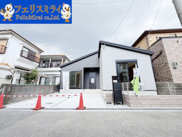 LiGNAGE 加古川市平岡町土山1期（全1棟）1号棟