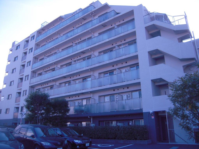 【外観】 | グローリオ明大前