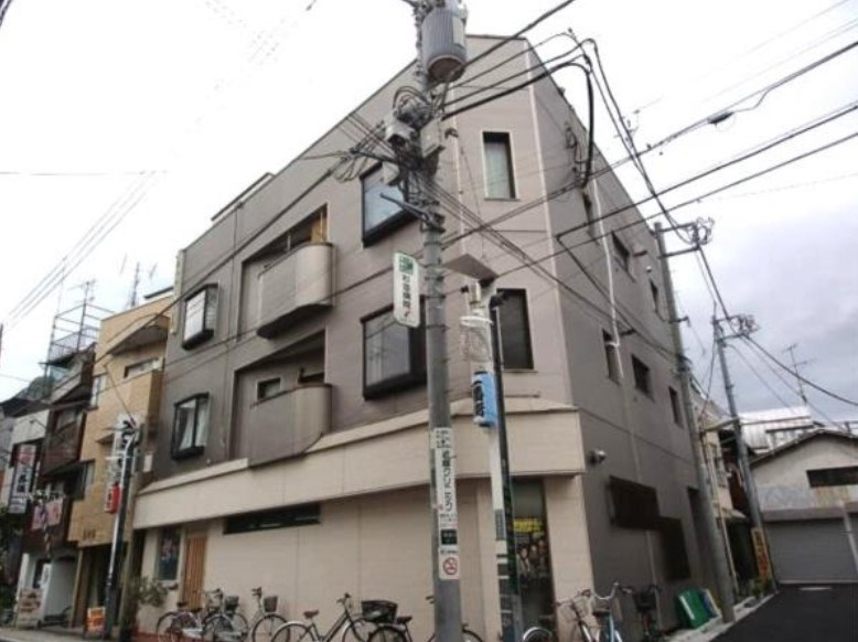 ウエストハイツの外観