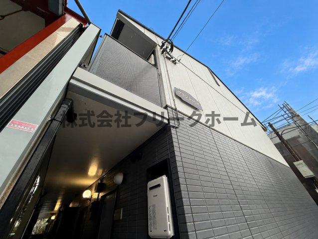 グランシャリオの外観