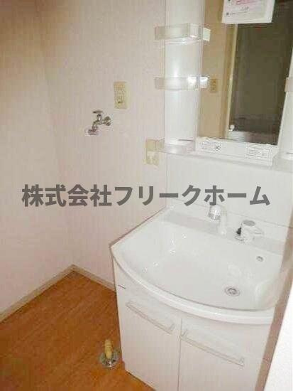 グランシャリオの洗面所