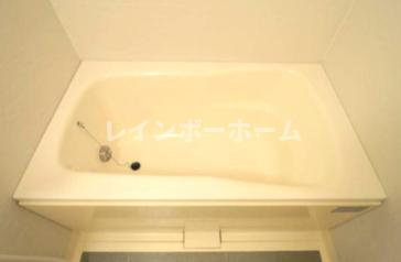 メイクスF棟　仲介手数料（賃料の1.10ヵ月）の50％OFF対象物件！の浴室