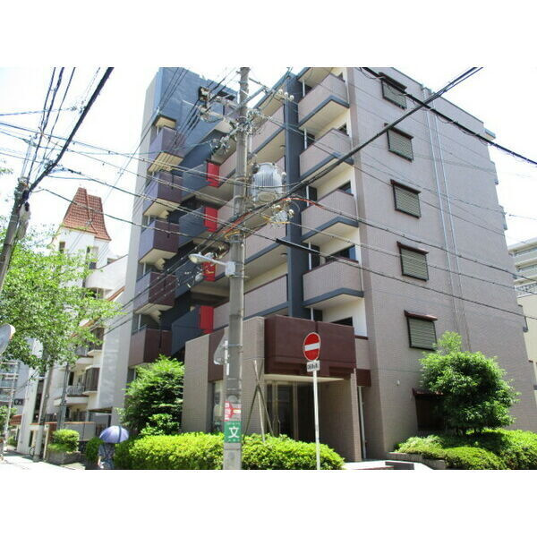 マジョール松崎町の外観