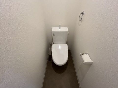 【トイレ】 | ジーメゾン海老名門沢橋エテルノ(ジーメゾンエビナカドサワバシエテルノ)