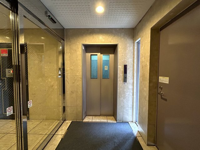 気持ち良きリバーサイドに佇む三方向採光得られる角部屋！室内の配管までも交換され、室内で気になるところある？ってレベルに仕上がりました。面積の割には開放的な『ビッグヴァンポートサイド横浜』リフォーム
