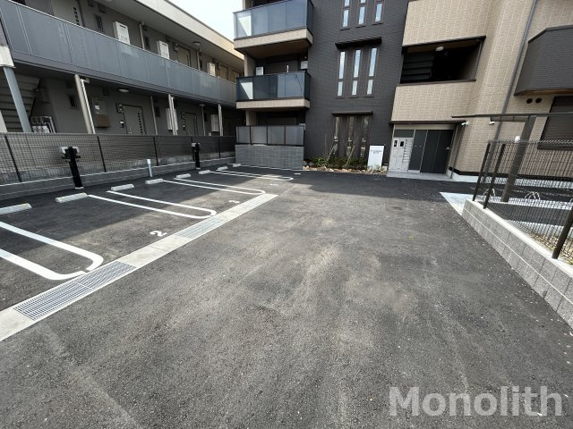 D-residence　鳳中町の駐車場