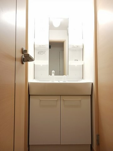 サウスヒルズやのＢの洗面所|使いやすい洗面所です